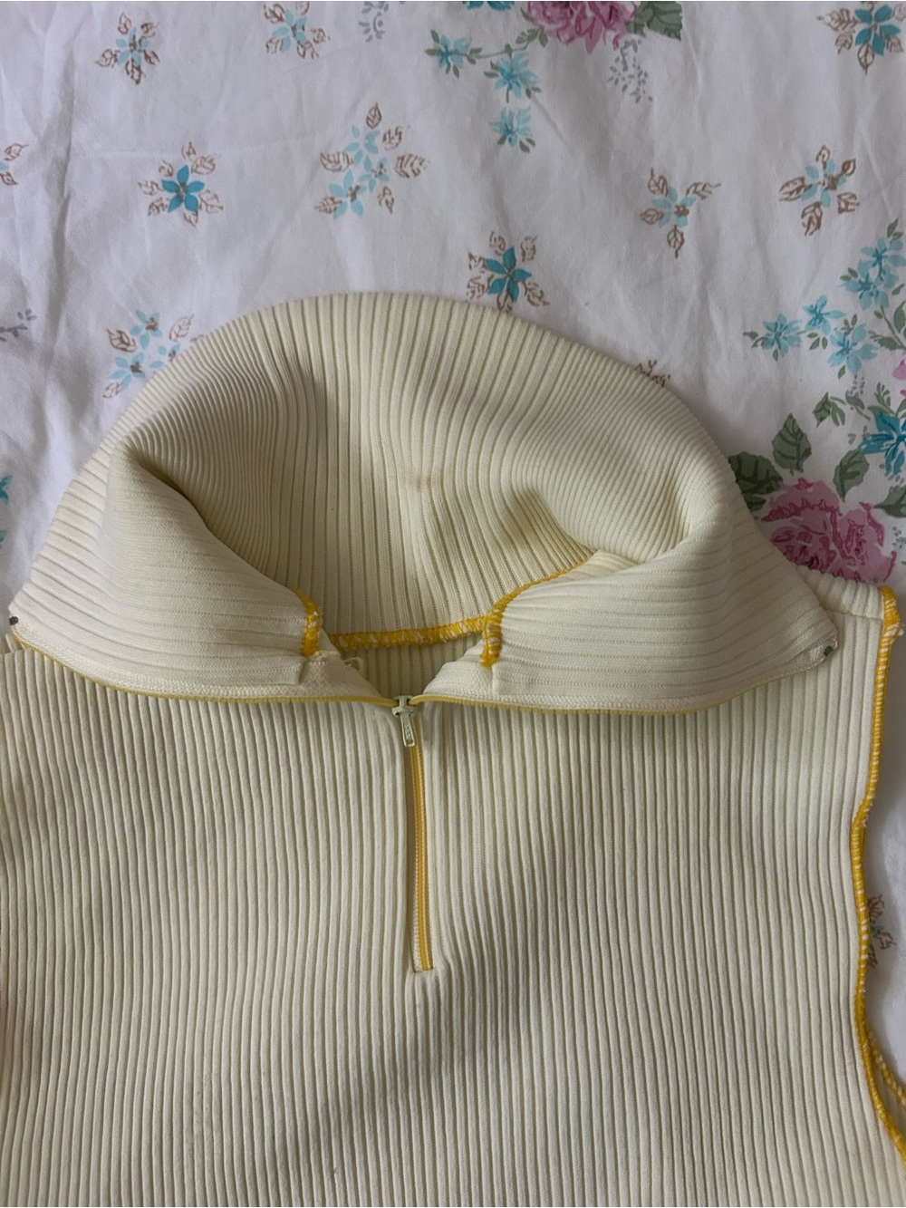Yellow Ribbed Tank - Picture 3 of 4